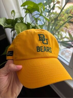 Nike Yellow Baylor Bears Embroidered Baseball Cap